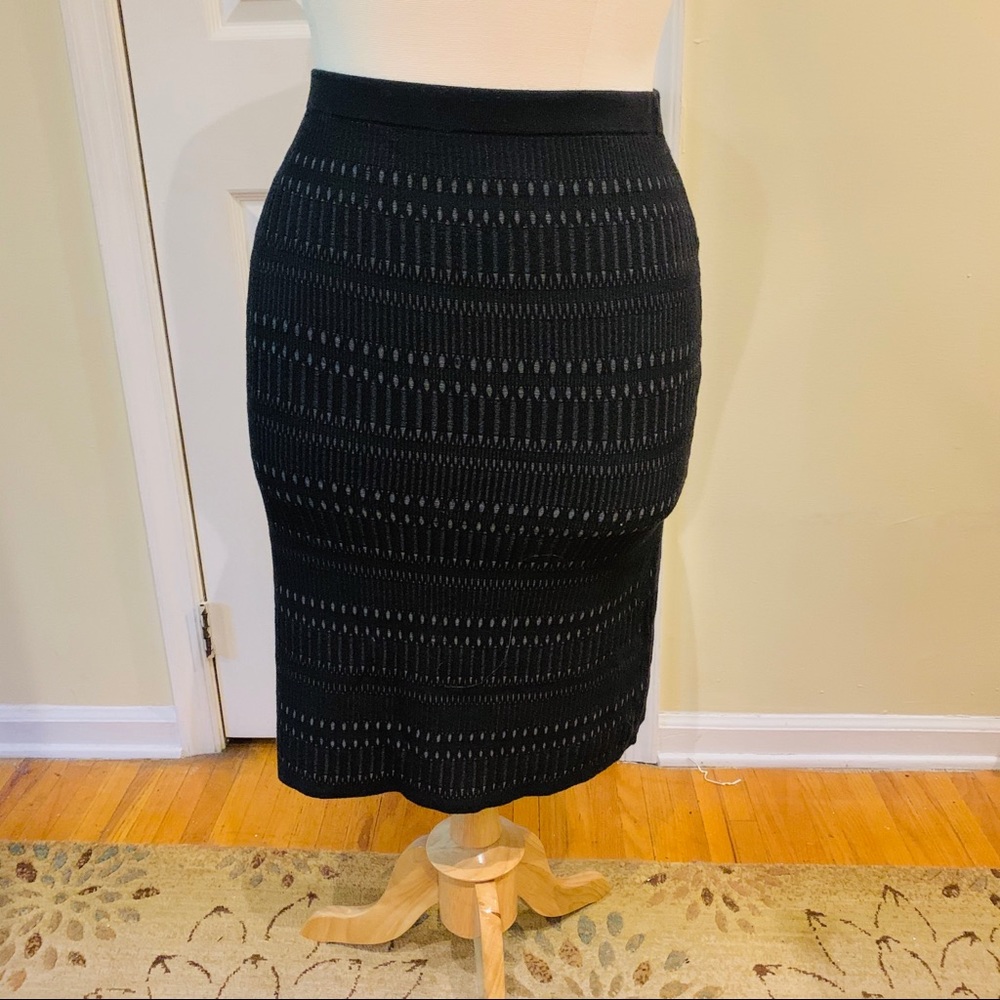 Sale NWOT Elie Tahari Sweater Skirt
